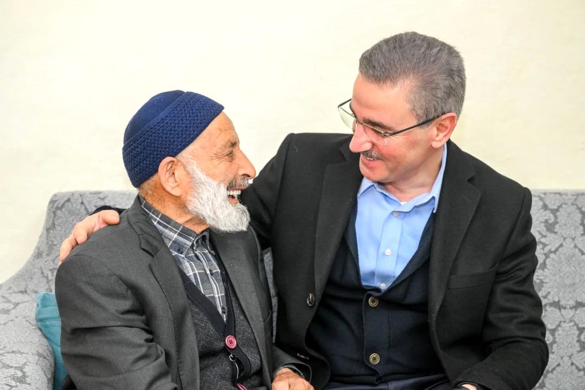 Vali Baruş\'un Anlamlı Ziyaretleri