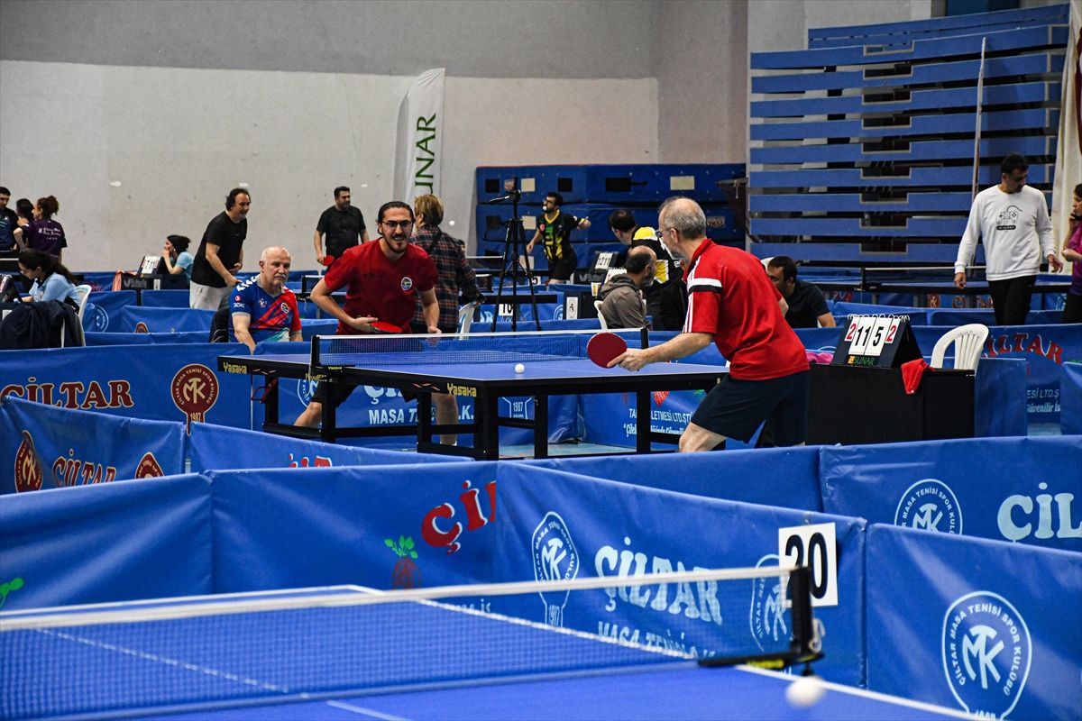 Adana\'da Veteran Masa Tenisi Turnuvası Tamamlandı