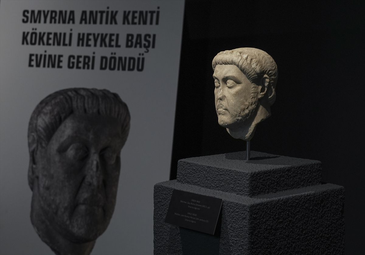 Smyrna Heykeli İzmir\'de Sergileniyor