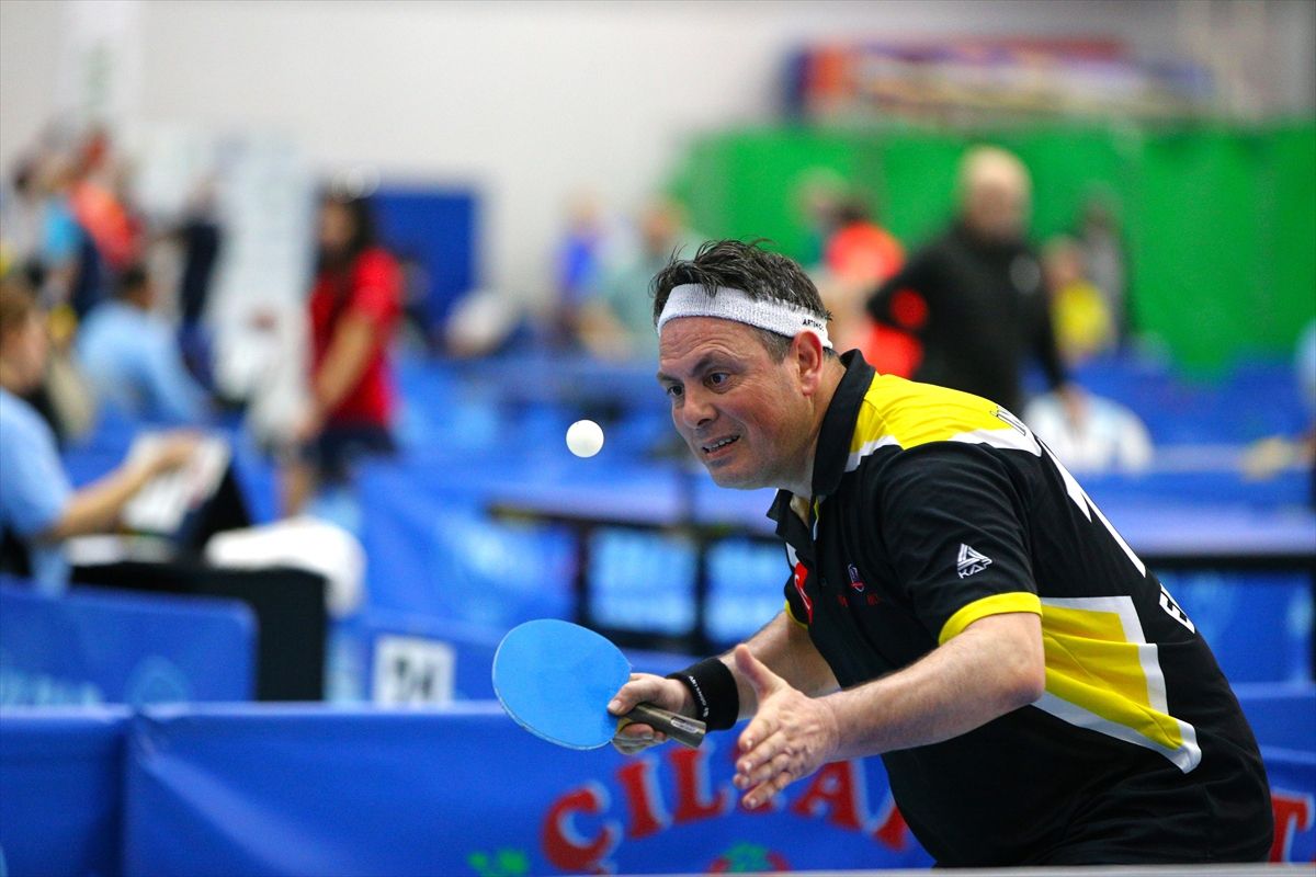 Adana\'da Veteran Masa Tenisi Turnuvası Başladı