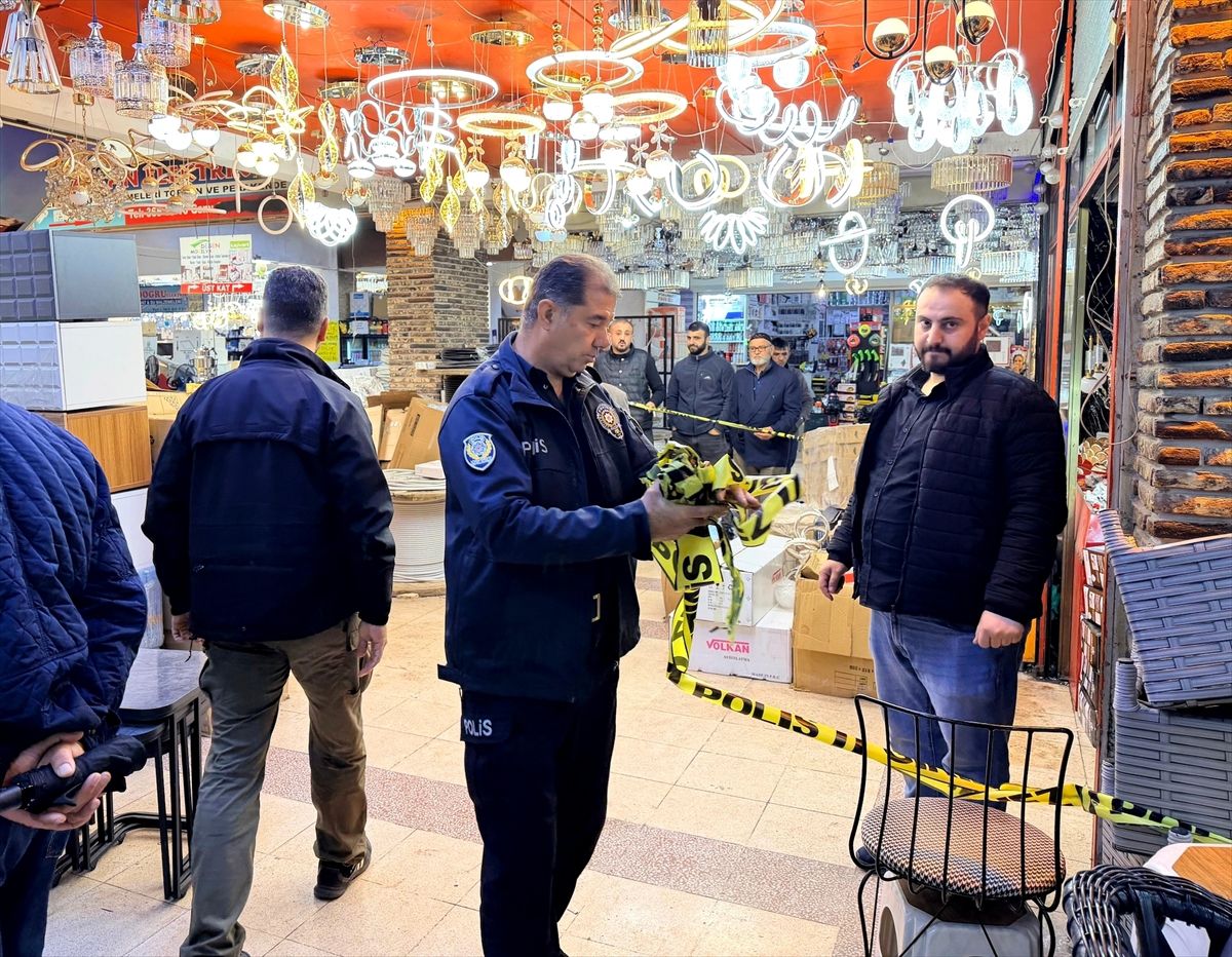 Adana\'da Silahlı Saldırı: 1 Ağır Yaralı