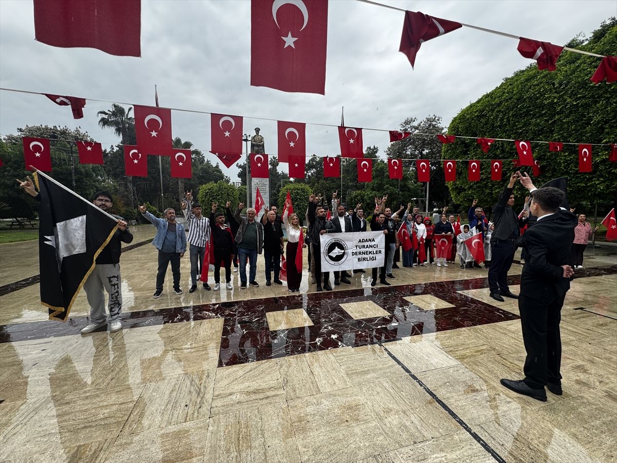 Adana\'da 3 Mayıs Türkçülük Günü Yürüyüşü