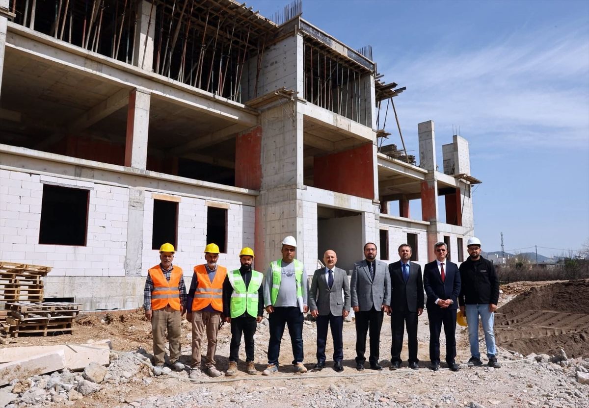 Vali Varol\'dan Müftü Şavlı\'ya Ziyaret