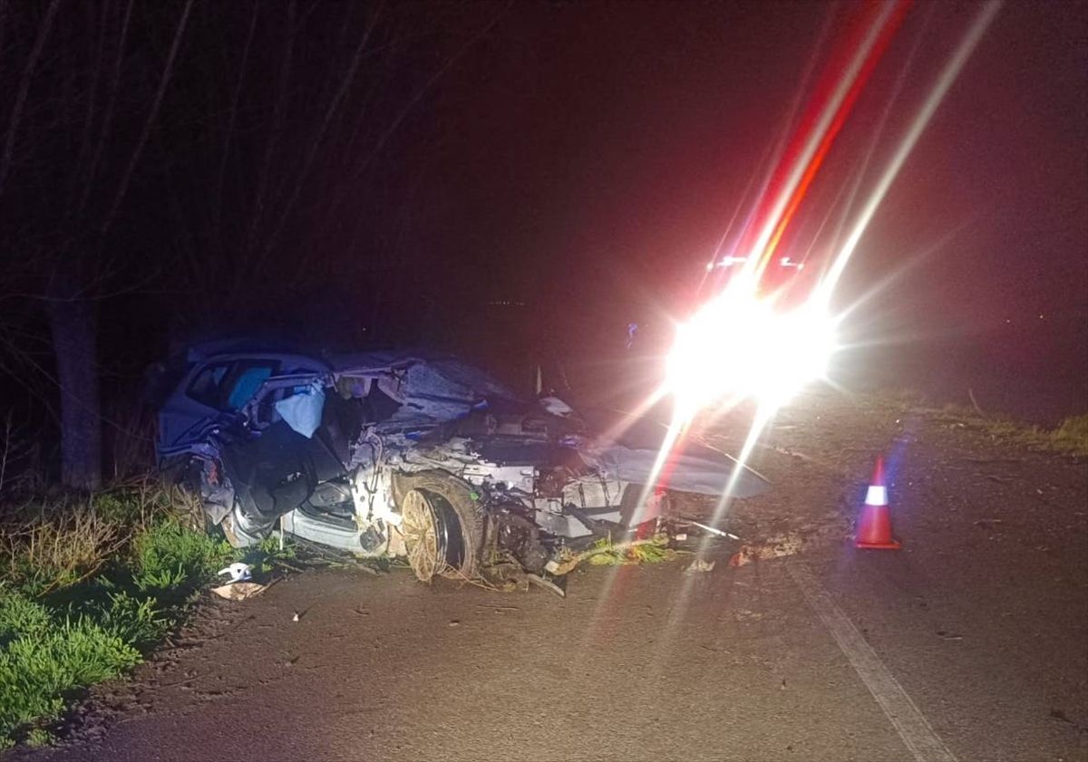 Afyonkarahisar\'da trafik kazası: 1 ölü, 1 yaralı