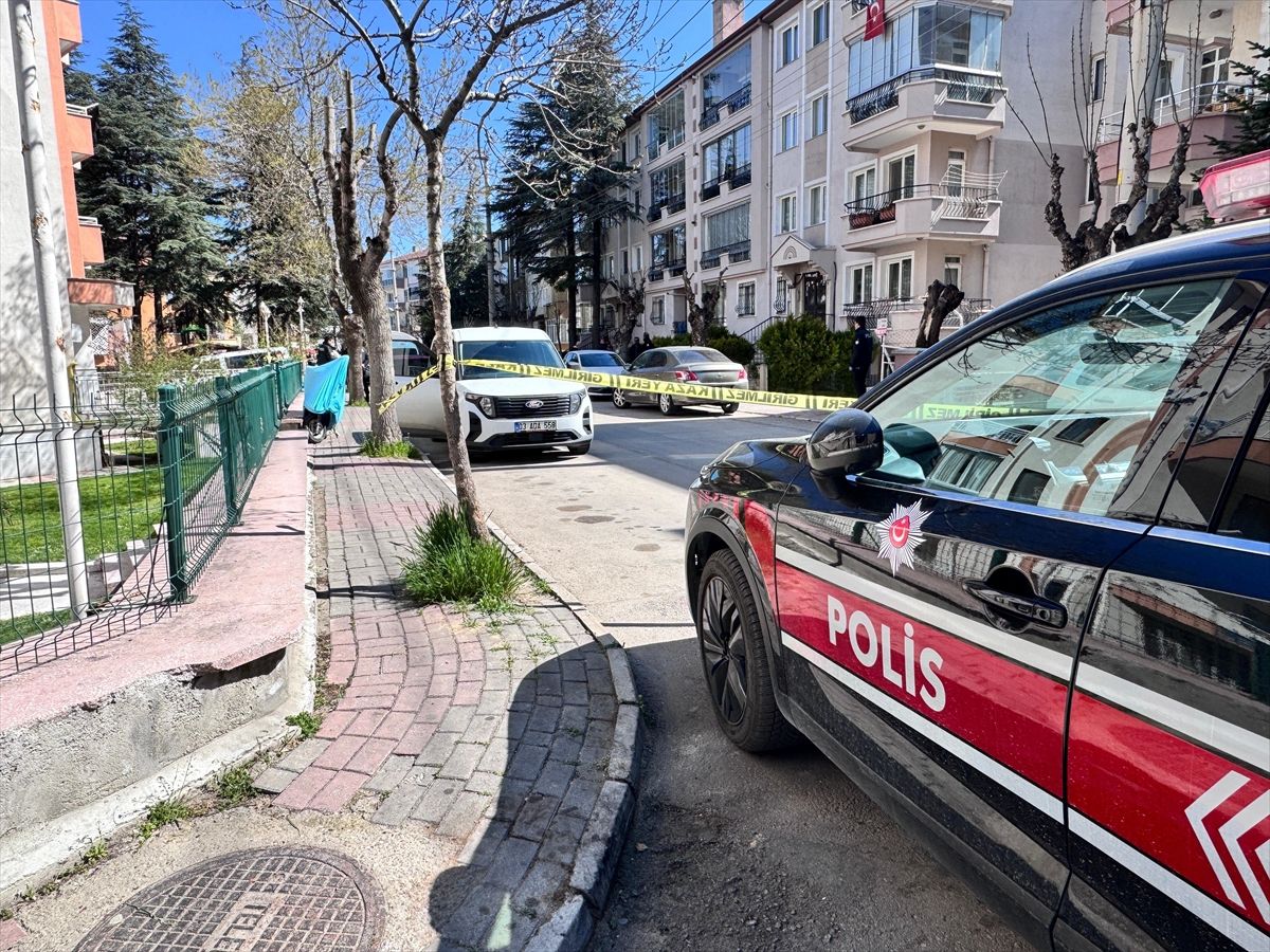 Karı-koca komşularını öldürüp bir de KADES\'e bastılar