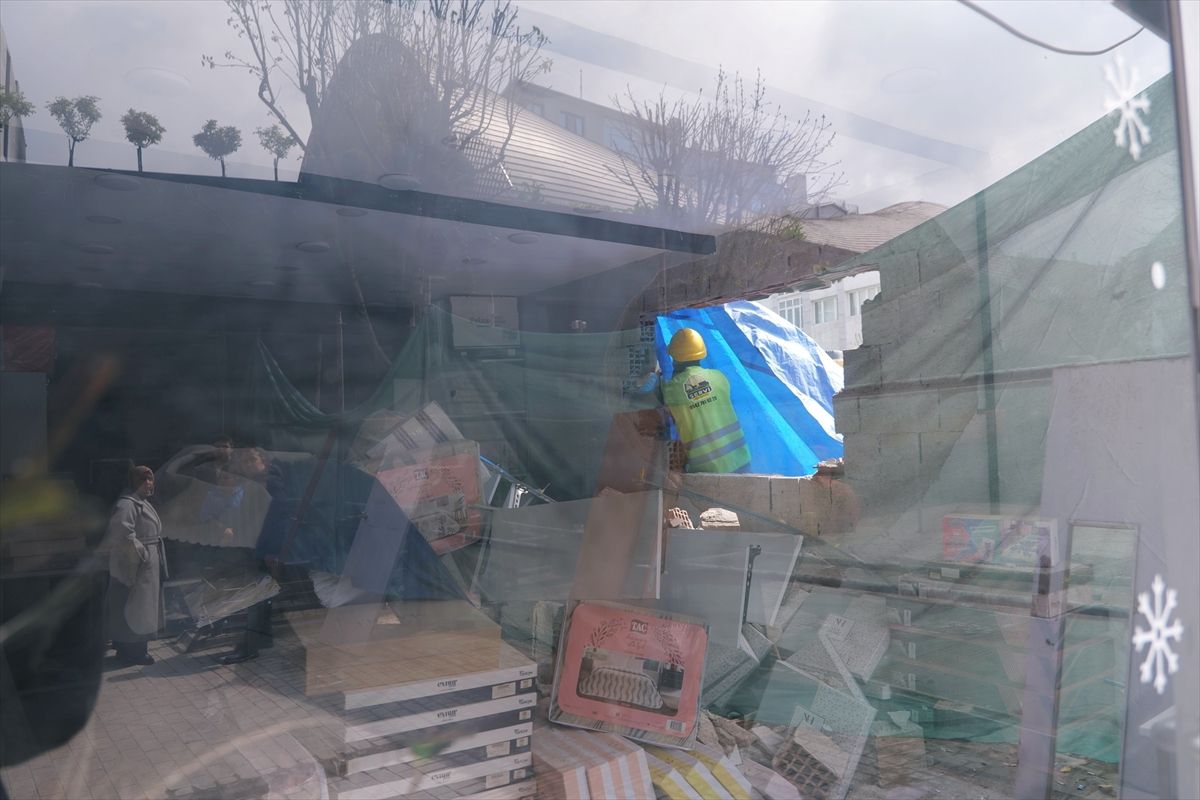 Eskişehir\'de Yıkım ve Trafik Mağduriyeti