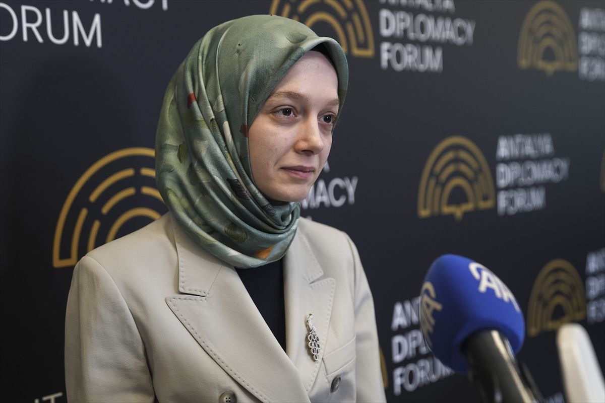 Antalya Diplomasi Forumu\'nda Türkiye\'nin Rolü Vurgulandı