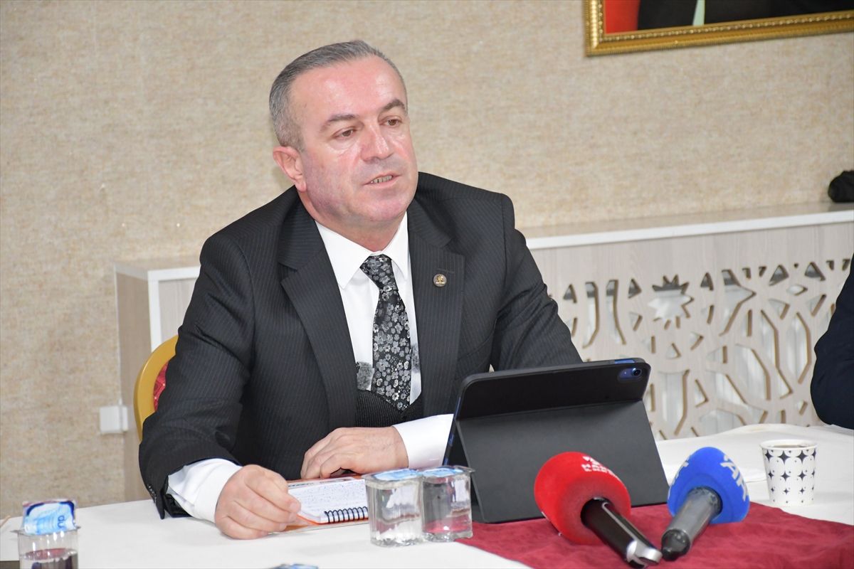 Hakkari\'de Heyelan Sorunları Değerlendirildi