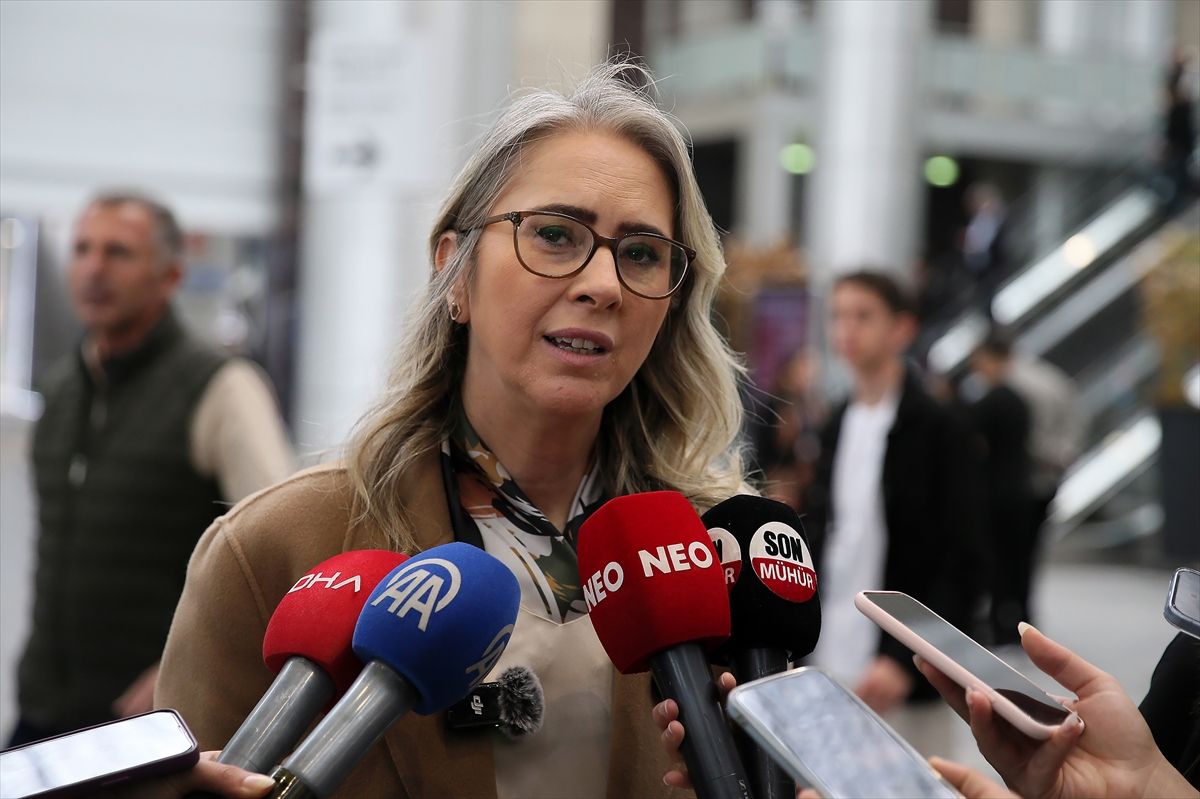 Ceyda Bölünmez\'den Tugay\'a Tepki