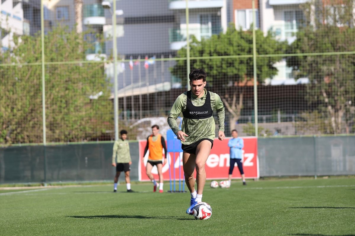 Alanyaspor Beşiktaş Maçına Hazırlanıyor