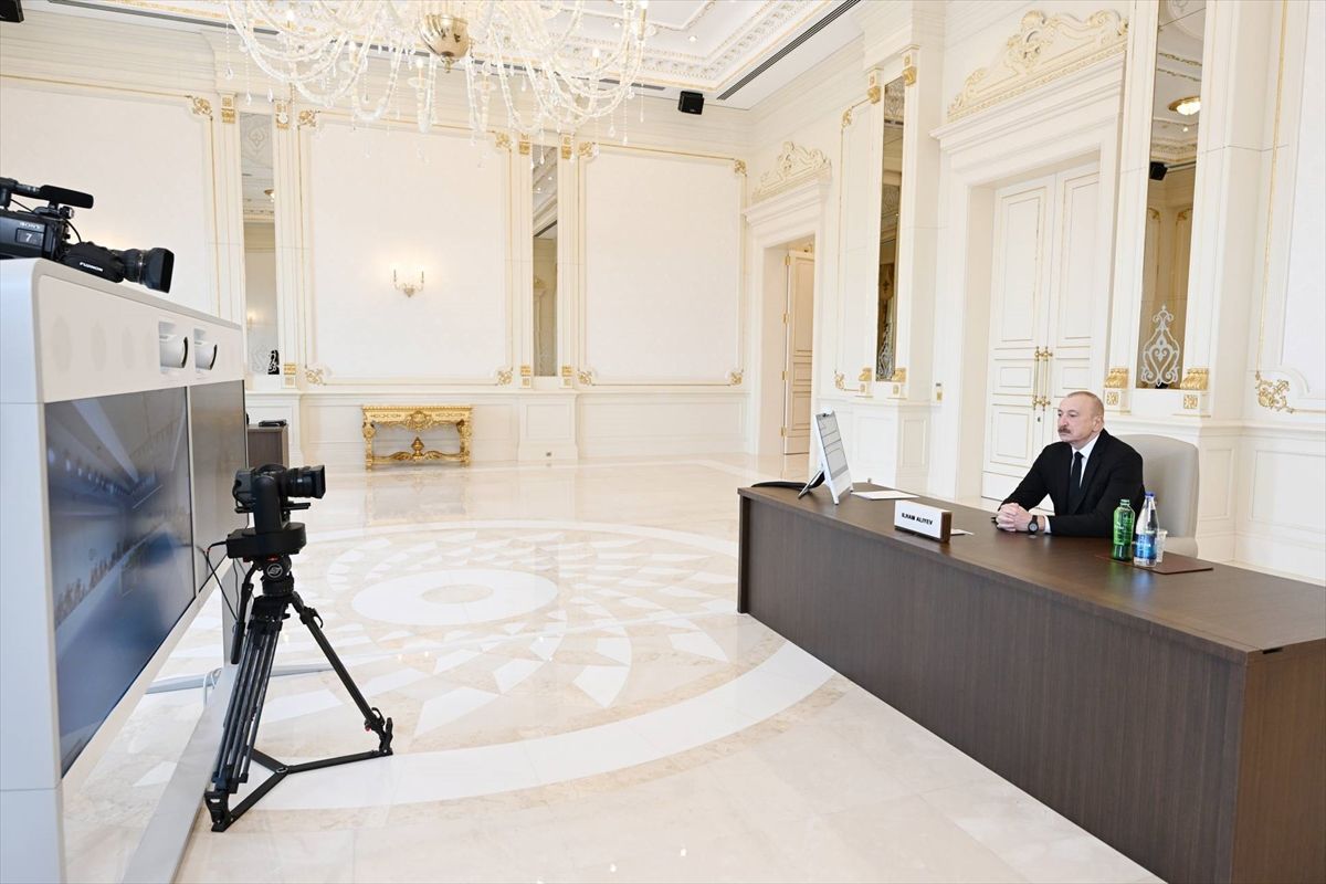 Aliyev\'den Avrupa Parlamentosuna Tepki