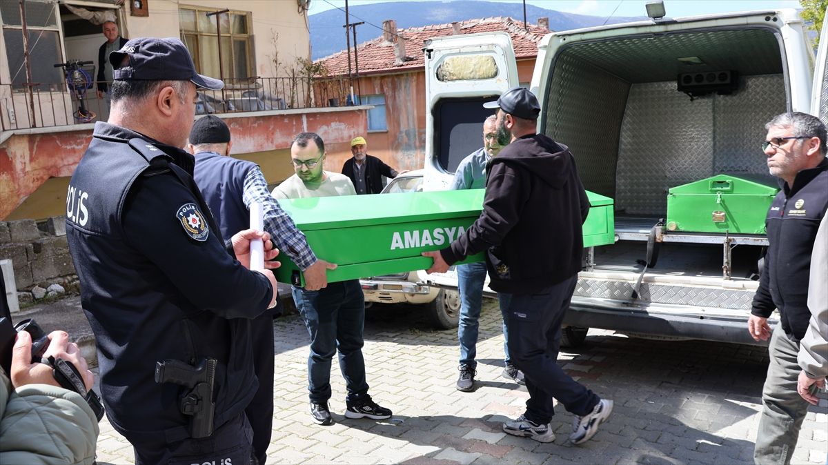 Amasya\'da Karbonmonoksit Zehirlenmesi: Baba ve Oğul Hayatını Kaybetti