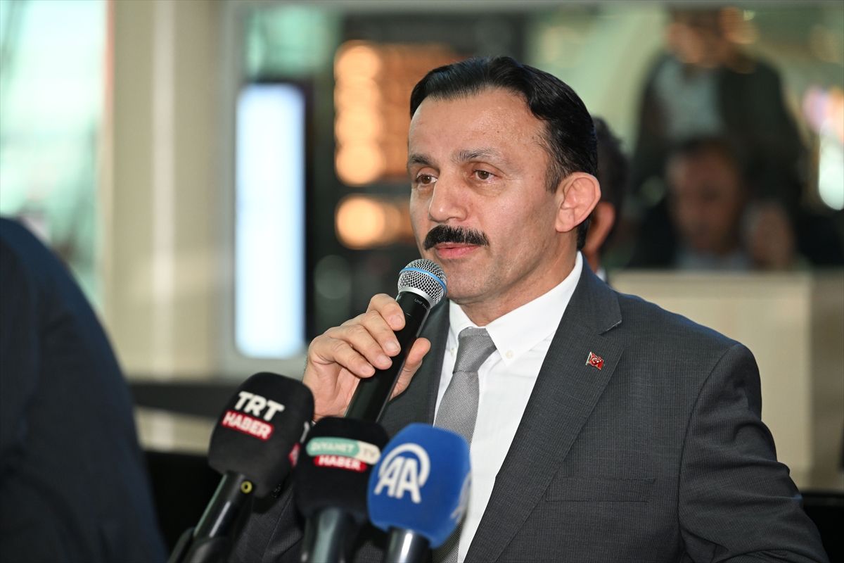 İlk Hacı Adayları Kutsal Topraklara Uğurlandı