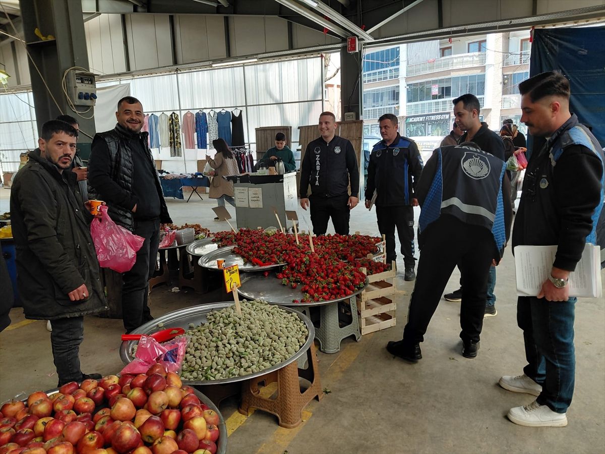 Armutlu\'da Pazar Denetimleri Artırıldı