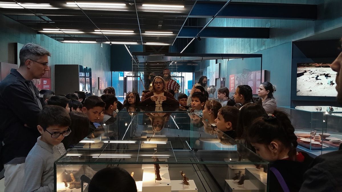 Öğrencilere Müze Gezisi Düzenlendi