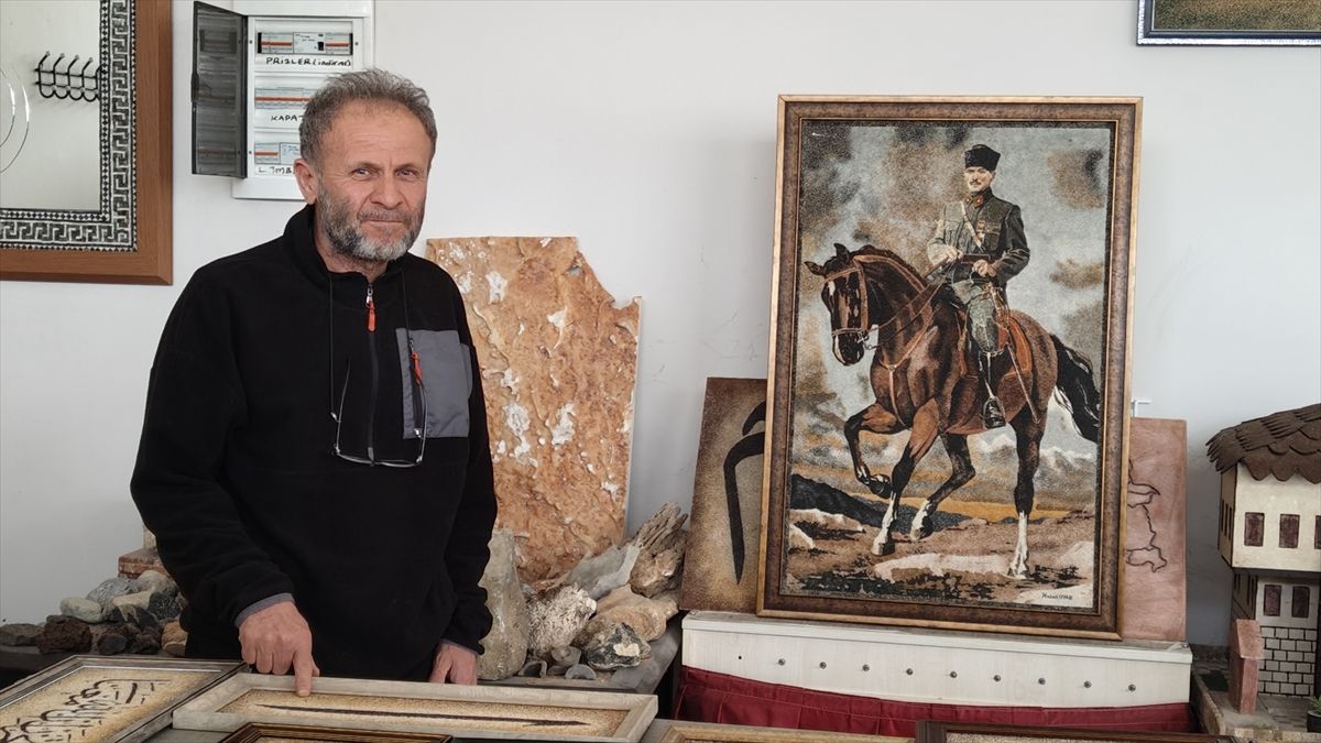 Kum Sanatçısı Uyar, Atık Mermerlerle Sanat Üretiyor