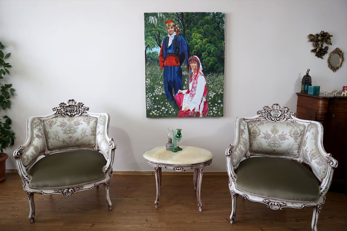 65 Yaşındaki İnci Erköy\'ün Resim Tutkusu