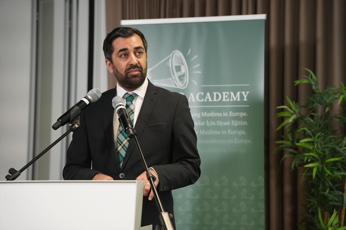 Müslüman Gençler İçin Yeni Eğitim Programı