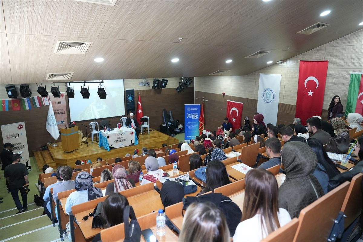 AYBÜ\'de "Geçmişin Sesi Çanakkale" programı düzenlendi