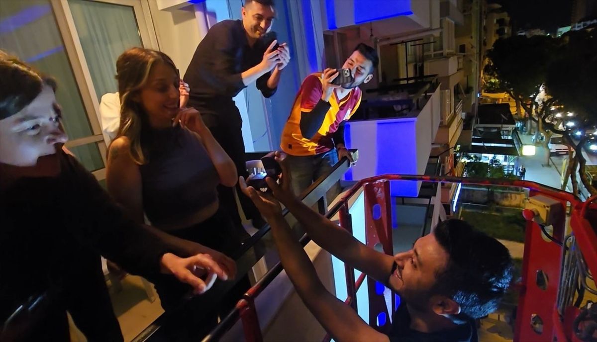 Vinçle Evlenme Teklifi