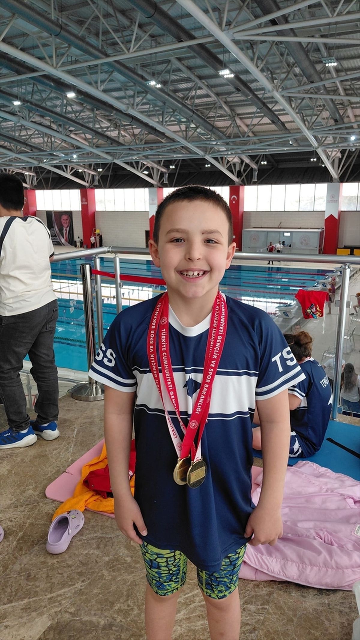 Bafra\'lı Emir Şen\'den 3 Altın Madalya