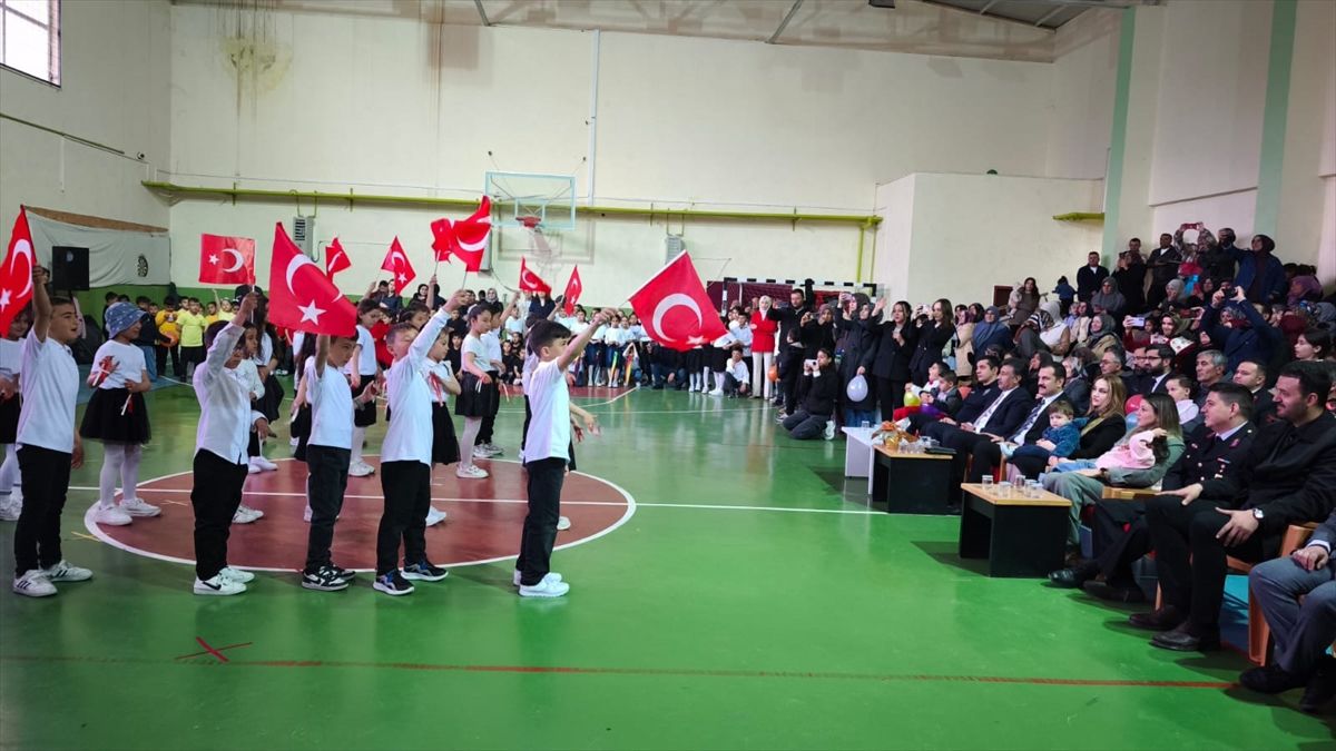 23 Nisan Törenleri Kırıkkale\'de Düzenlendi