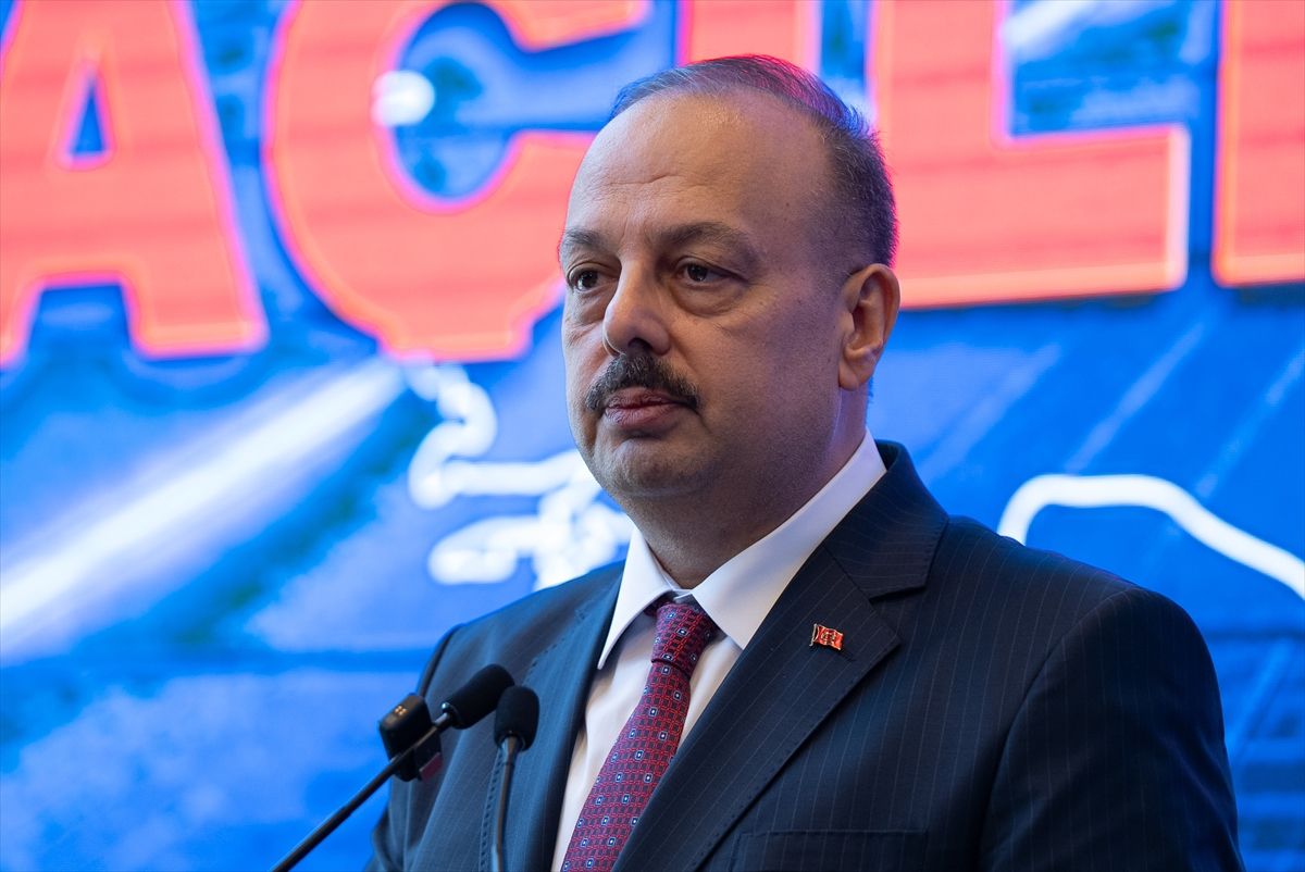 Bakan Kacır, Kalyon PV G12R TOPCONPlus Üretim Tesisi Açılış Töreni\'nde konuştu Açıklaması