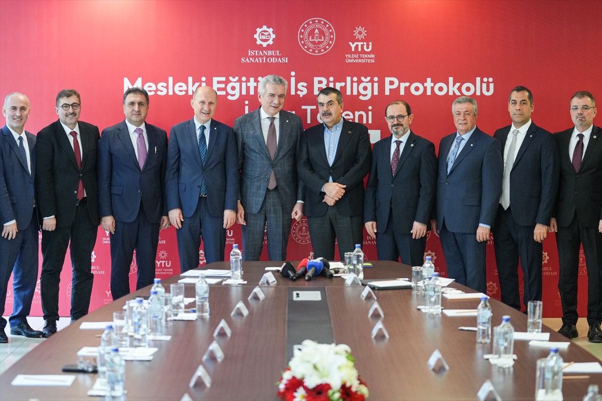 Bakan Tekin, "Mesleki Eğitim İş Birliği Protokolü" imza törenine katıldı Açıklaması