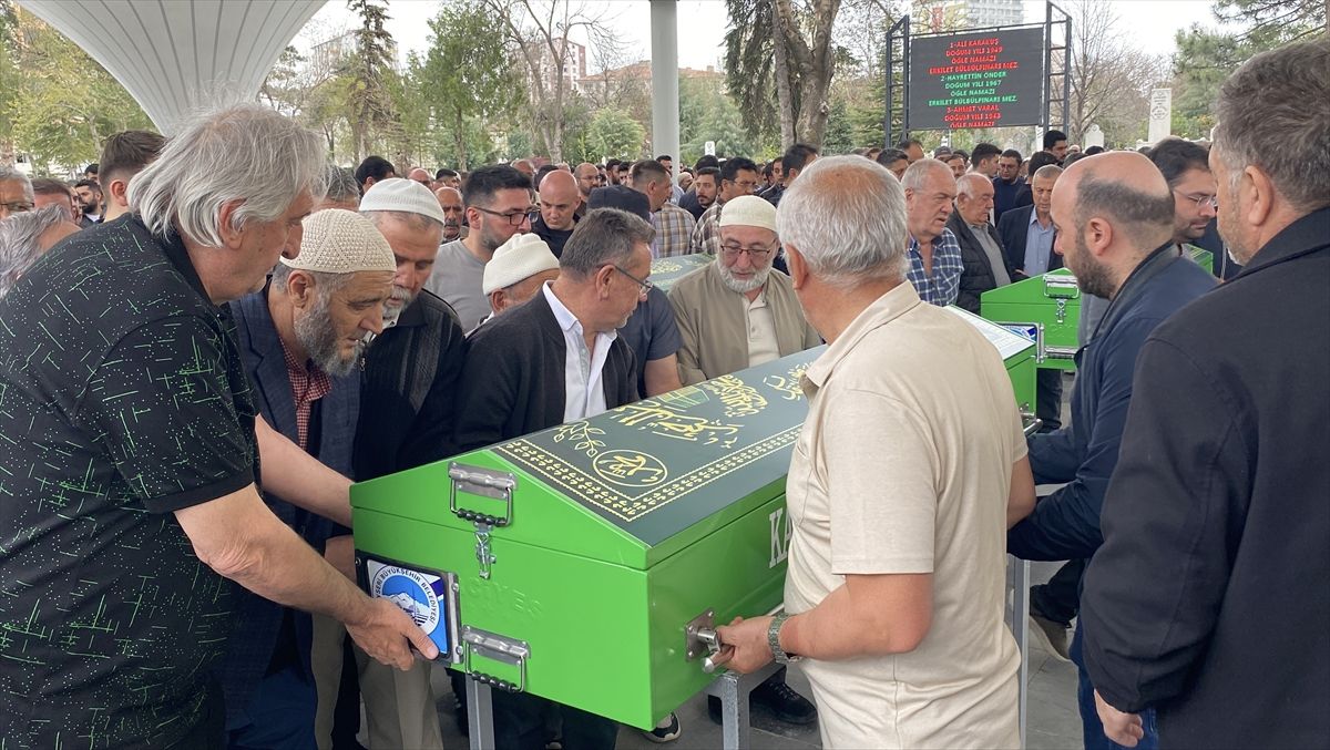 Balıkesir’de Kurşunla Hayatını Kaybeden Kaçmaz Son Yolculuğuna Uğurlandı