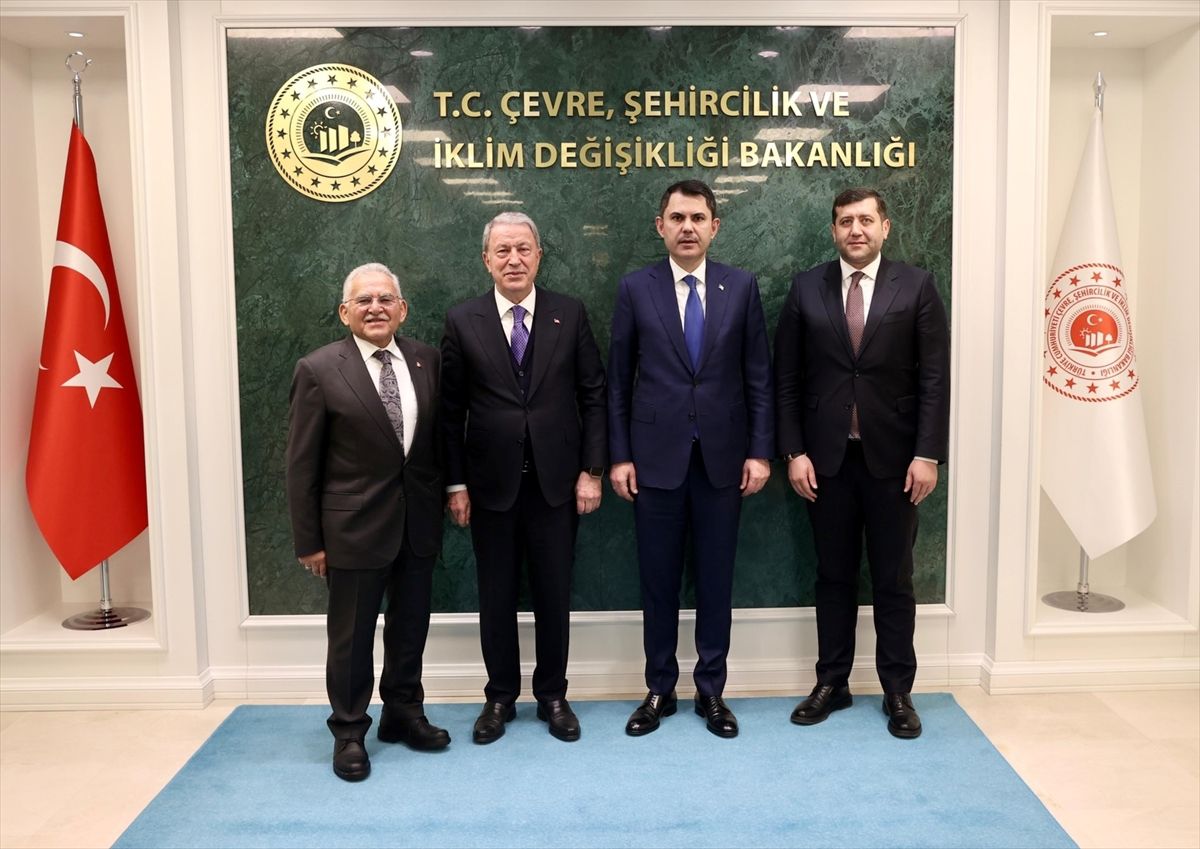 Büyükkılıç ve Bakan Kurum\'dan Kayseri’ye Yatırım Vurgusu