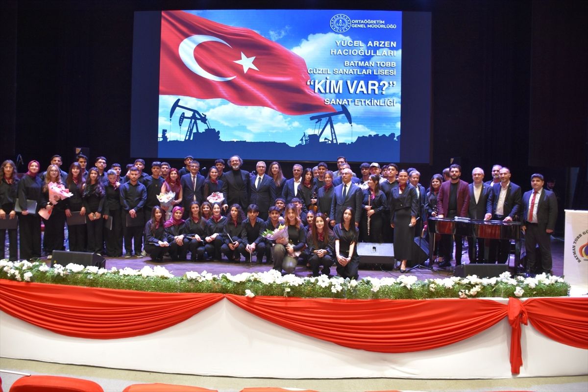 Batman\'da \'Kim Var?\' Sanat Etkinliği