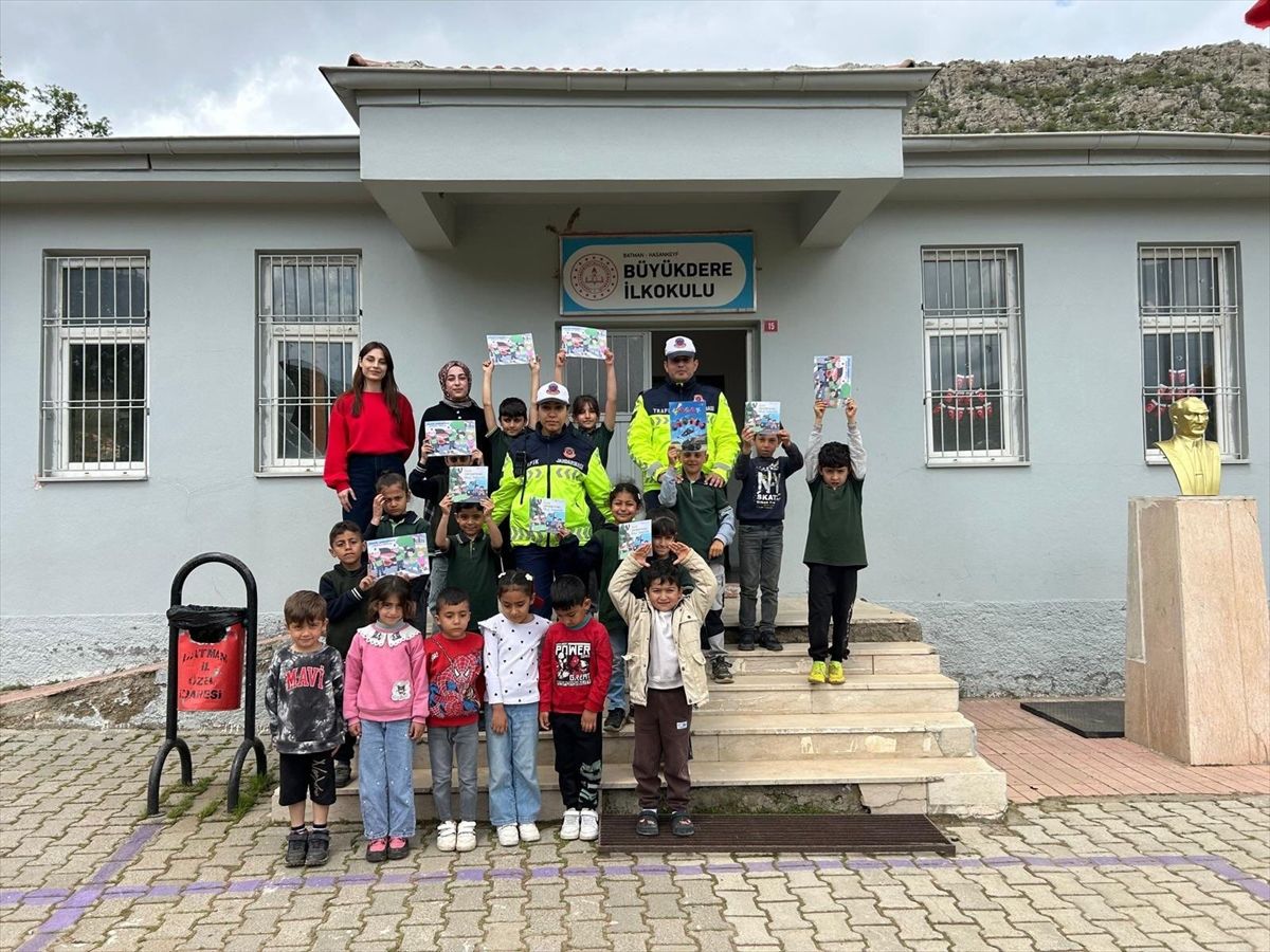 Hasankeyf\'te Öğrencilere Trafik Eğitimi