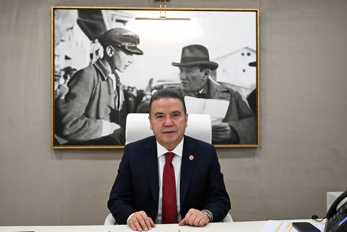 Muhittin Böcek\'e Tutuklama Kararı