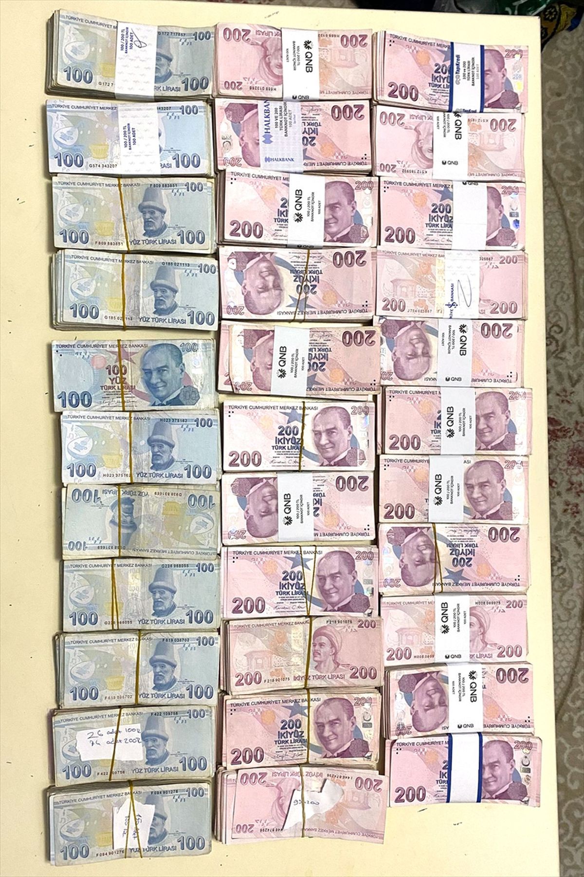 Karaborsa Bilet Satışına 15 Gözaltı