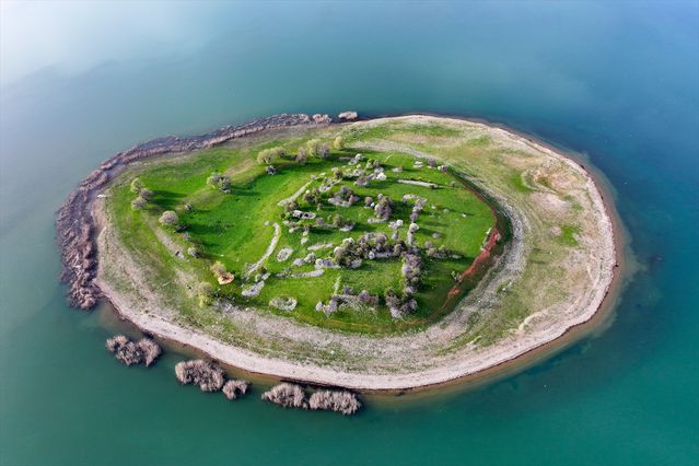 Beyşehir Gölü'nde Doğanın Uyanışı