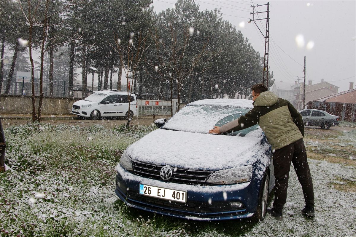 Bilecik\'te Kar Yağışı Etkili Oldu