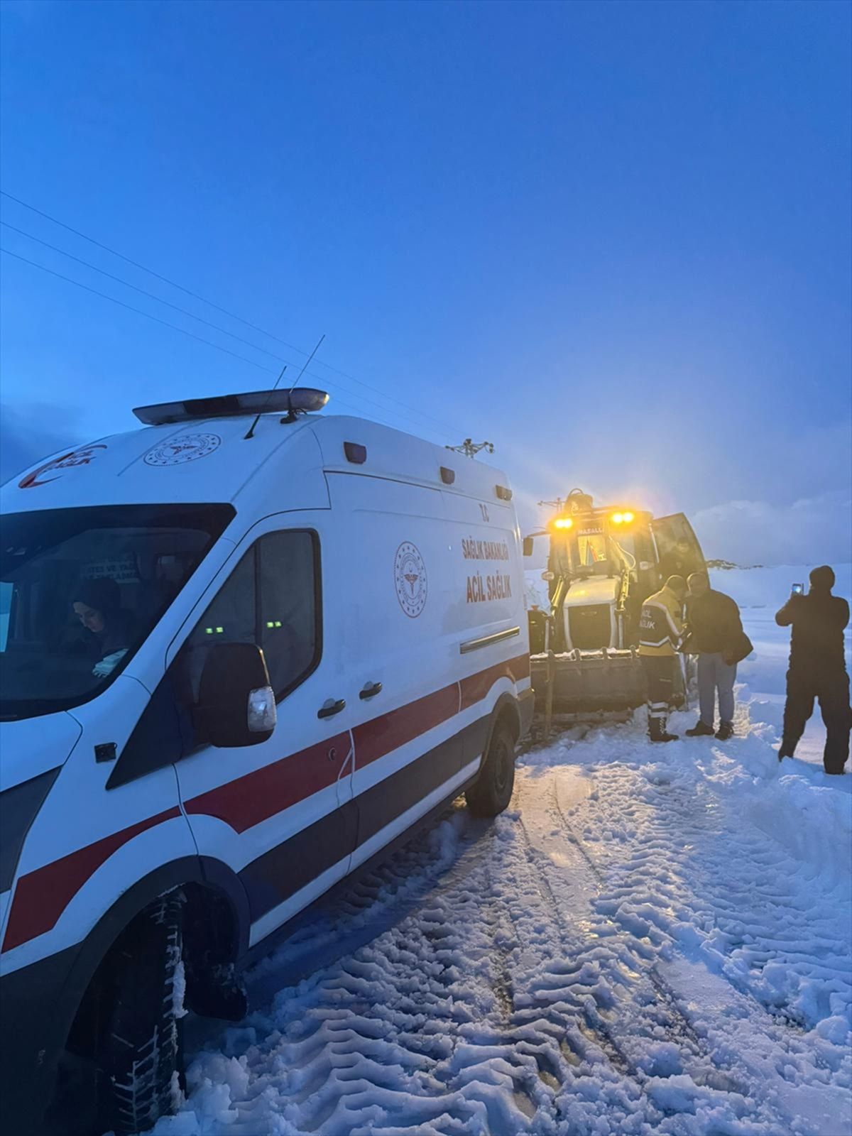 Karla Mücadele 5 Saat Sürdü