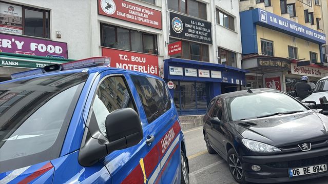 Bolu’daki rüşvet operasyonunda 2 şüpheli tutuklandı