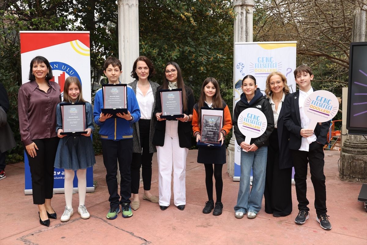 Genç Felsefeci Ödülleri Sahiplerini Buldu