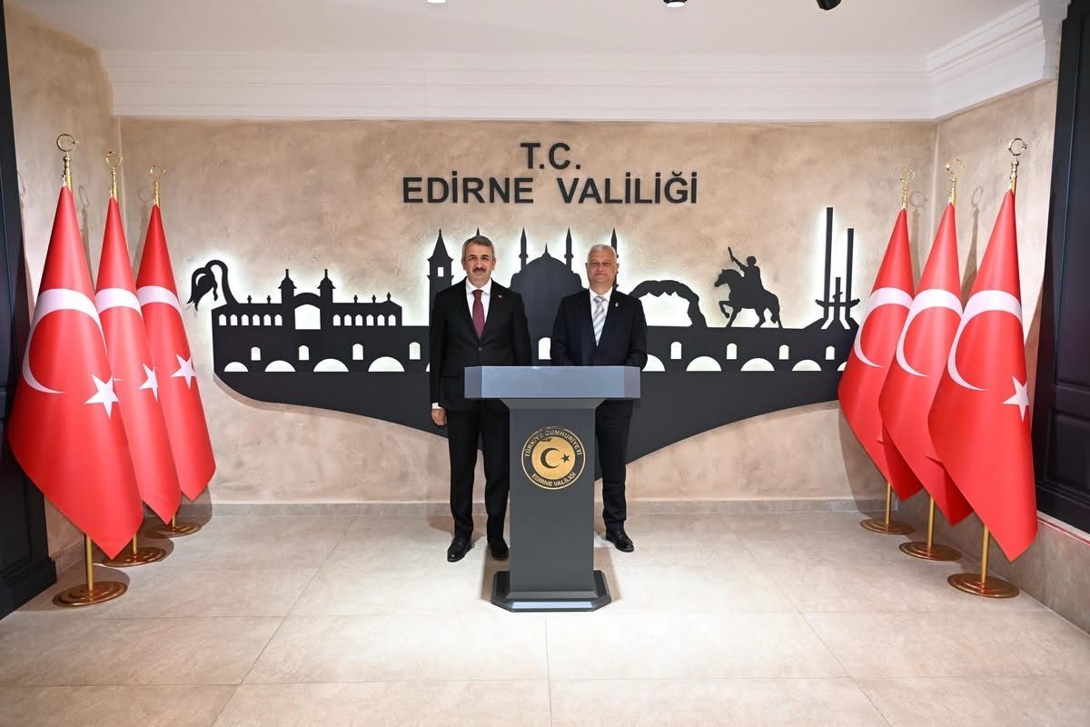 Bulgar Bakan Dechev, Edirne\'de