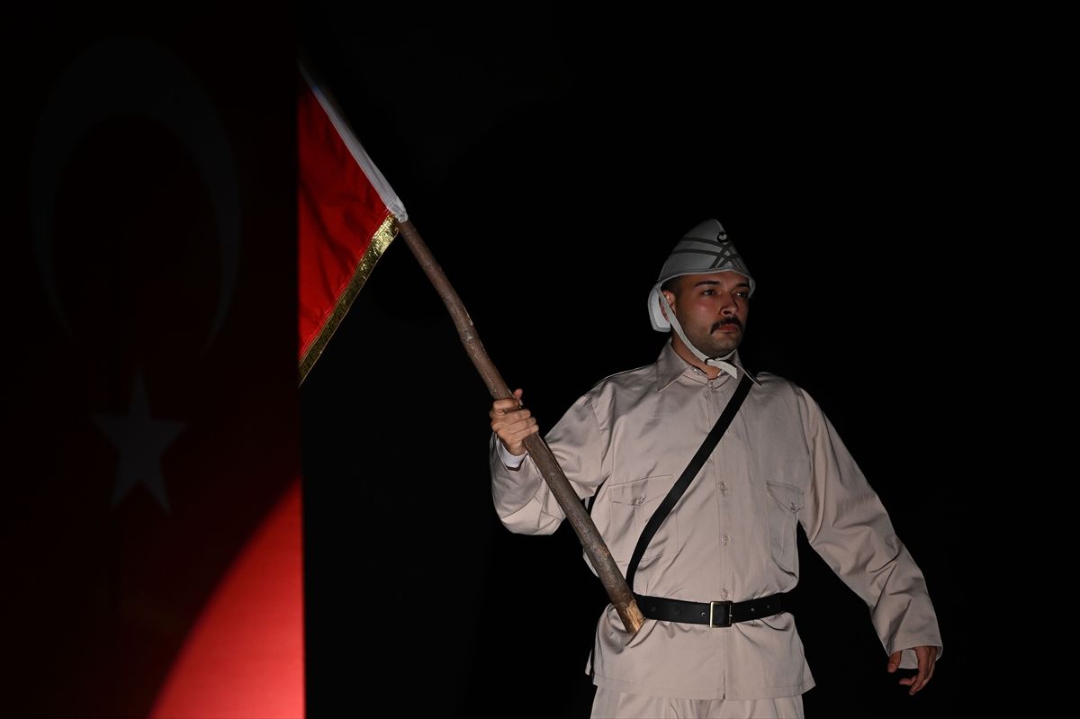 Burdur Tanıtım Günleri: \'Korkma\' Oyunu Sahnelendi