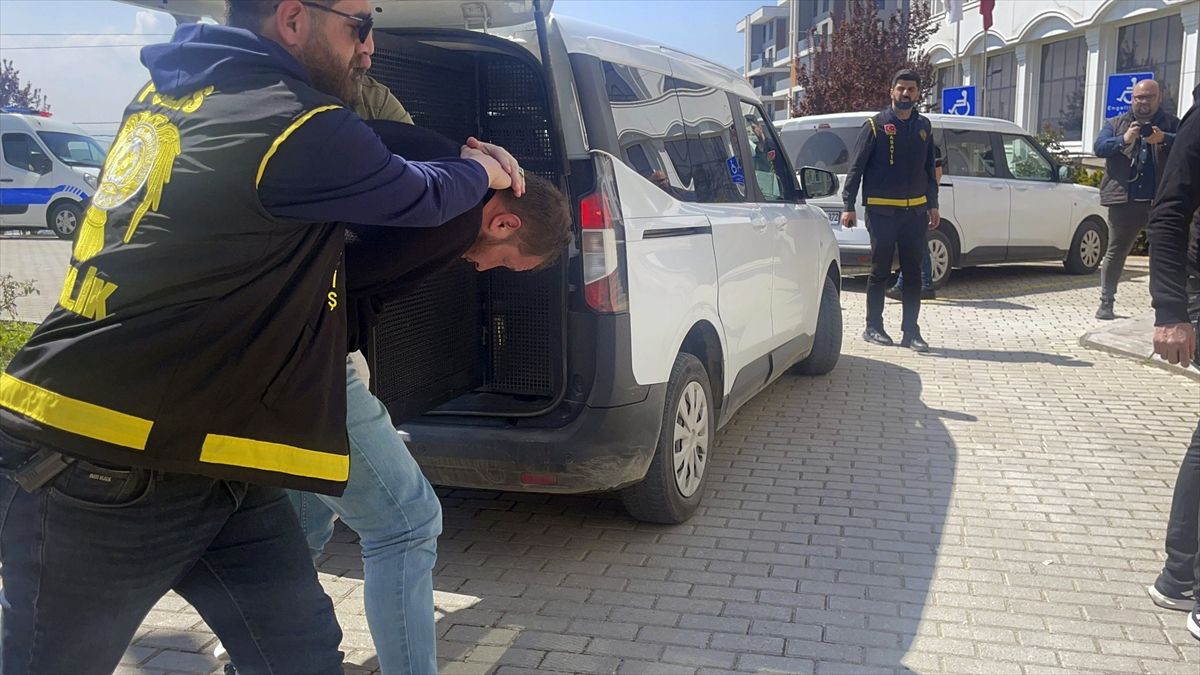 Gemlik\'te Kadın Cinayeti: Kızı Serbest, Erkek Arkadaşı Tutuklandı