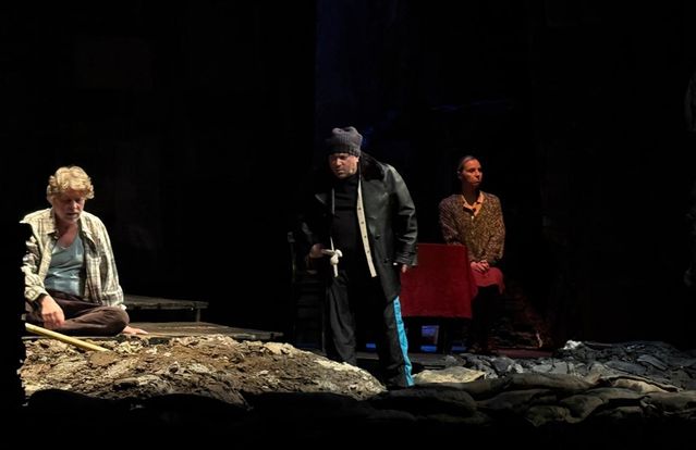 Bursa Tiyatro Festivali’nde ‘İlerleme’ Oyunu