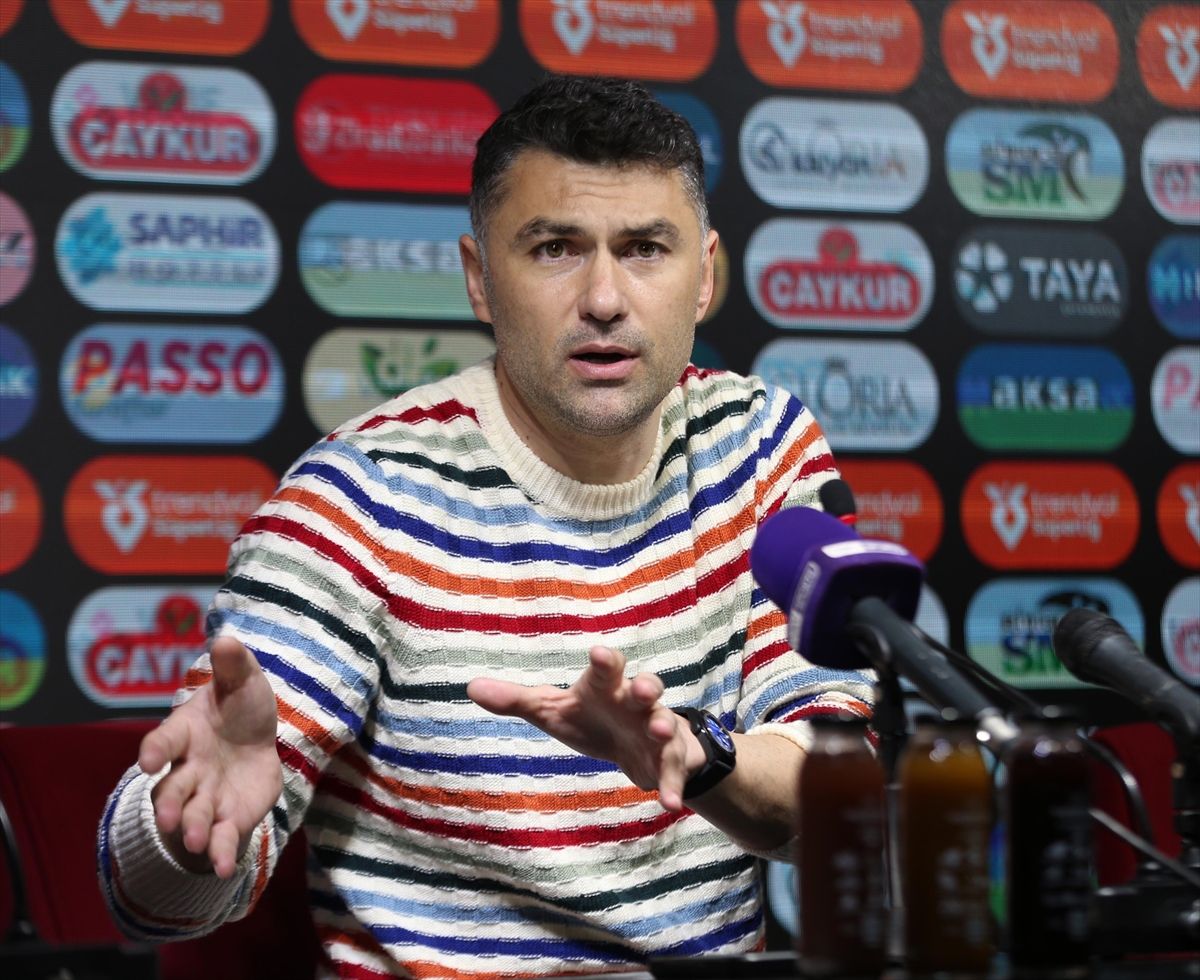 Burak Yılmaz İstifa Etti