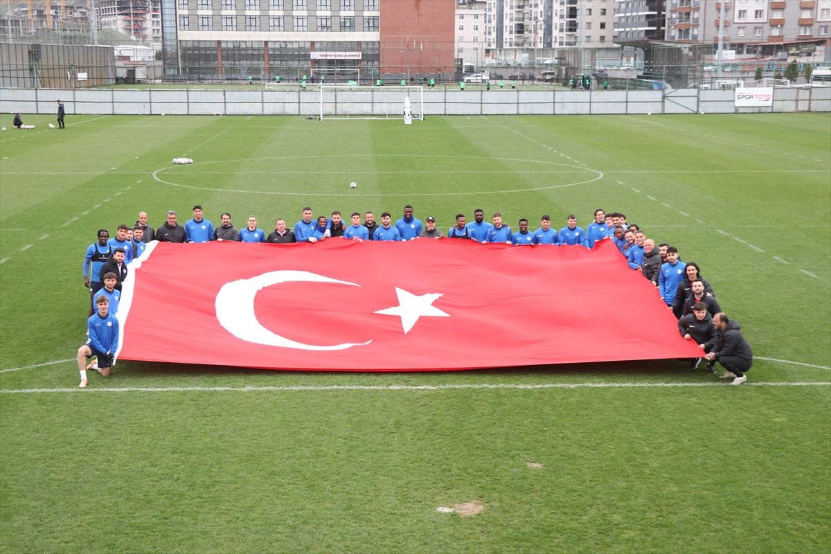 Mebude: Maç, maç bakıyoruz