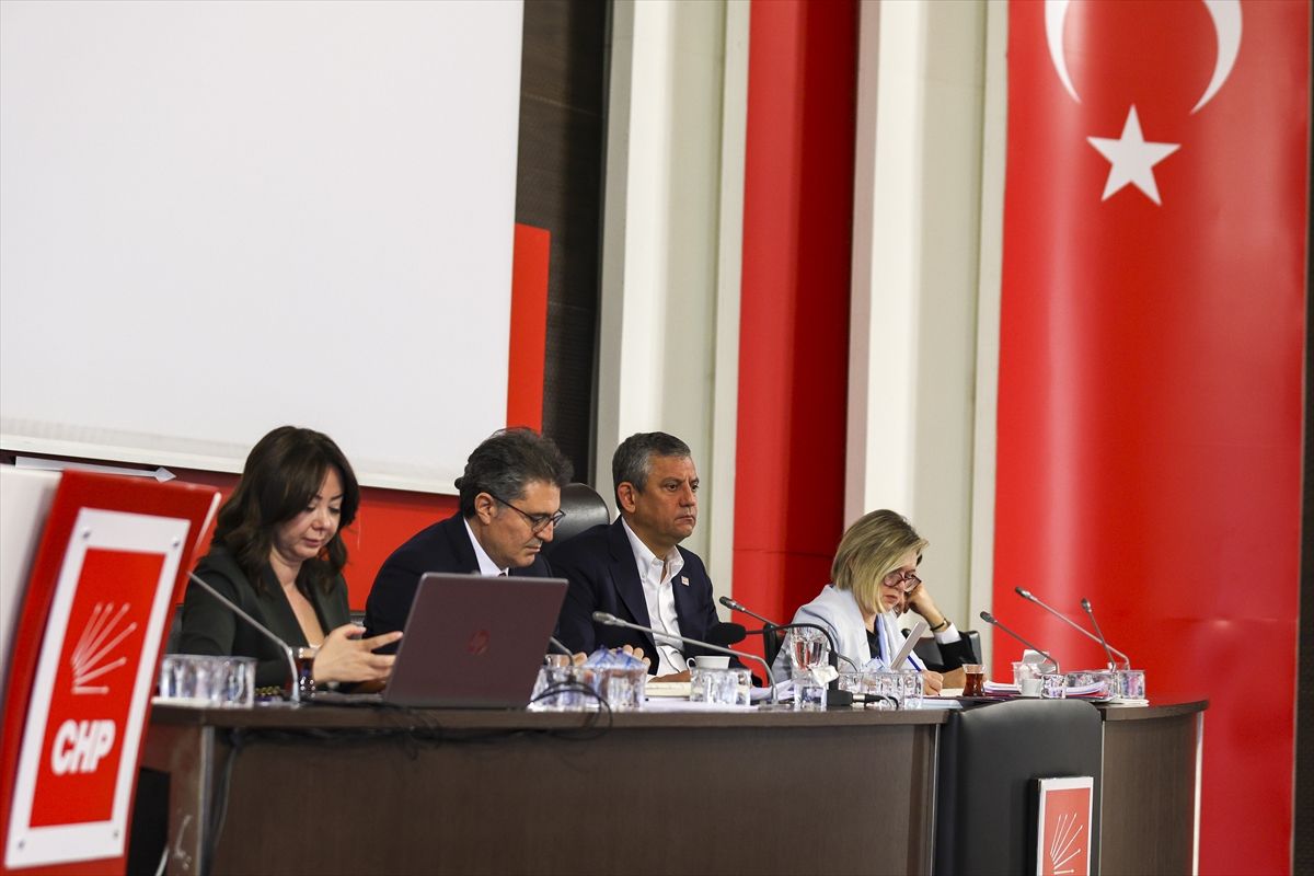 CHP PM Toplandı: Tüzük Değişiklikleri Onaylandı