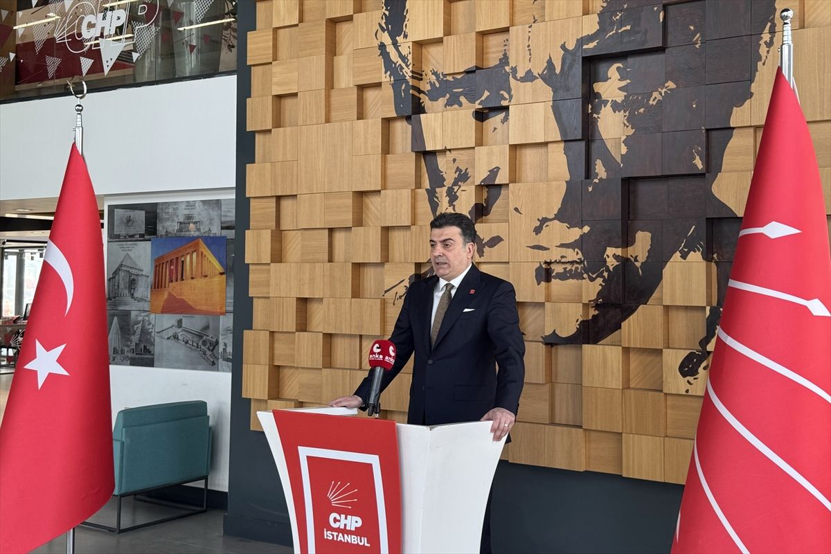 CHP Sözcüsü Emre İstanbul\'da basın toplantısı düzenledi