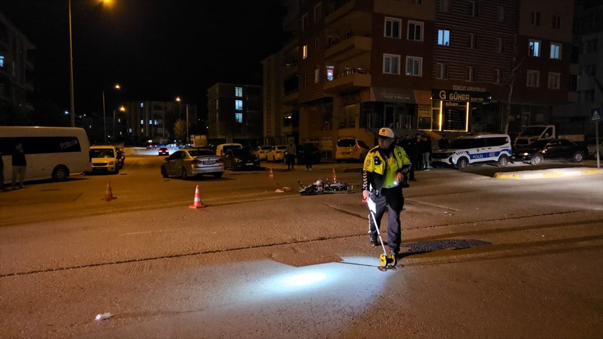 Çorum\'da Motosiklet Kazası: Sürücü Ağır Yaralı