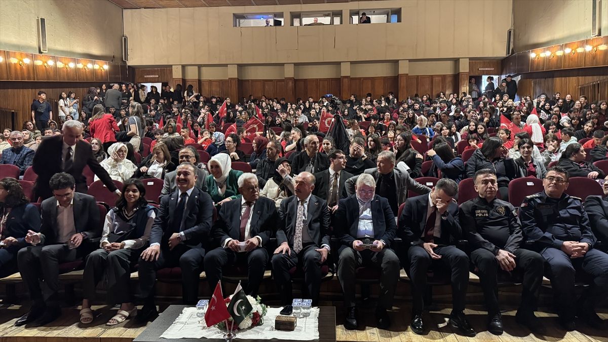 Çorum\'da Pakistan\'ın Ankara Büyükelçiliği tarafından Chughtai Sanat Ödülleri töreni düzenlendi