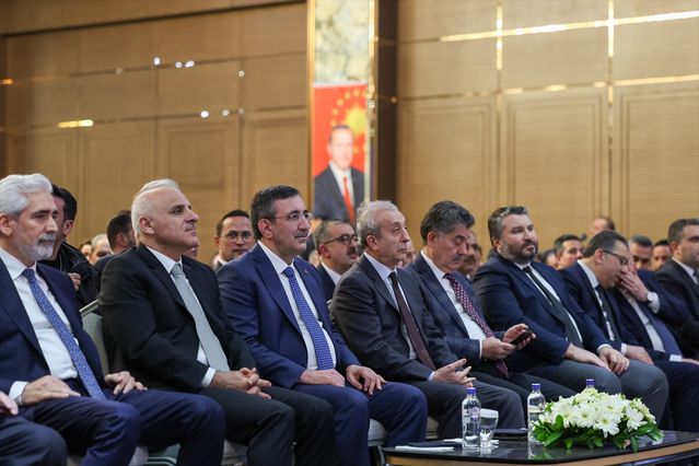 Yılmaz: Savaşlar Döneminde Sağlam Duruş Gerekiyor